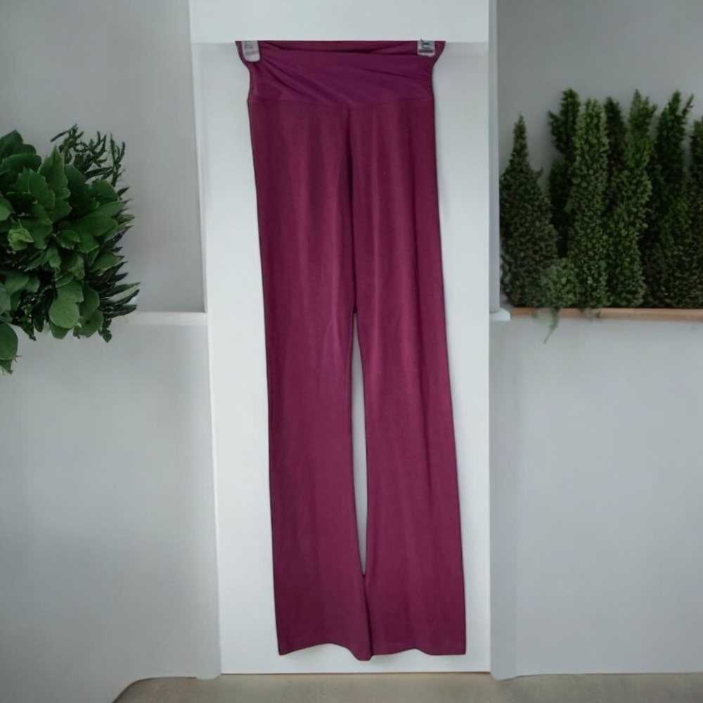VS PINK | Lace Flares, size XS